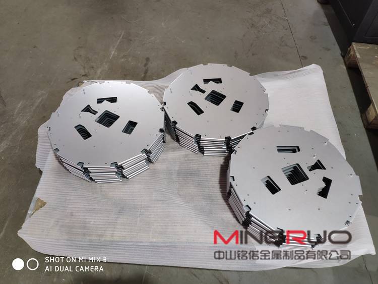 【鈑金加工知識(shí)】為什么水果罐頭大多用玻璃罐，肉罐頭用金屬罐子
