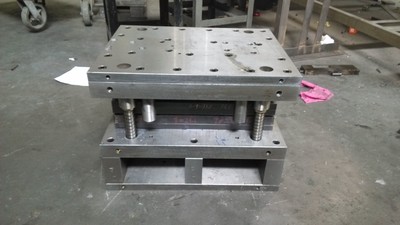 精密鈑金加工工藝怎么優(yōu)化-鈑金加工珠海機箱機柜設備外殼激光切割中山銘偌金屬制品有限公司